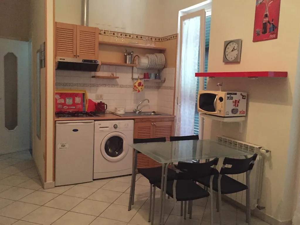 Appartamento Un Giorno Di Sole Lerici Apartment